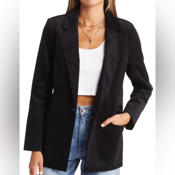 Open Edit Jackets & Blazers - Open Edit Women's Velvet Two-Button Notch Lapel Oversized Blazer Size M